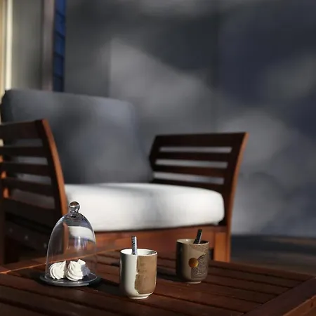La Transparence Bed & Breakfast