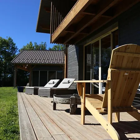 La Transparence Bed & Breakfast